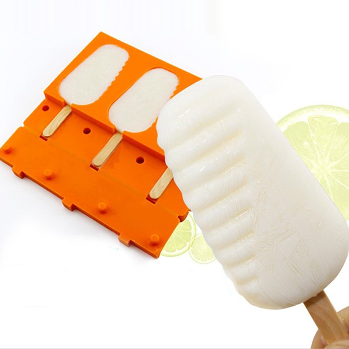 Popsicle-shaped silicone ice mold